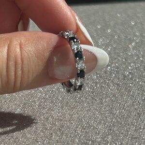 Elegant .925 Sterling Silver Eternal Band – Size 7